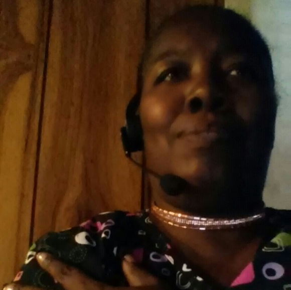 Profile Picture of Chandra Nelson (@mzmacknifisent) on Poshmark