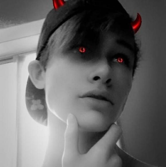 Profile Picture of Tyler Timmons (@tylertimmons690) on Poshmark