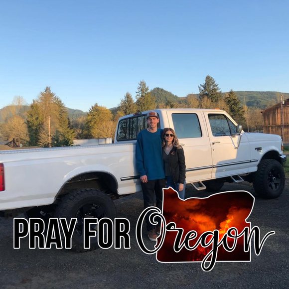 Profile Picture of Haley Bergstrom (@hanoku) on Poshmark