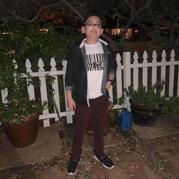 Profile Picture of David Ontiveros (@davido100707) on Poshmark