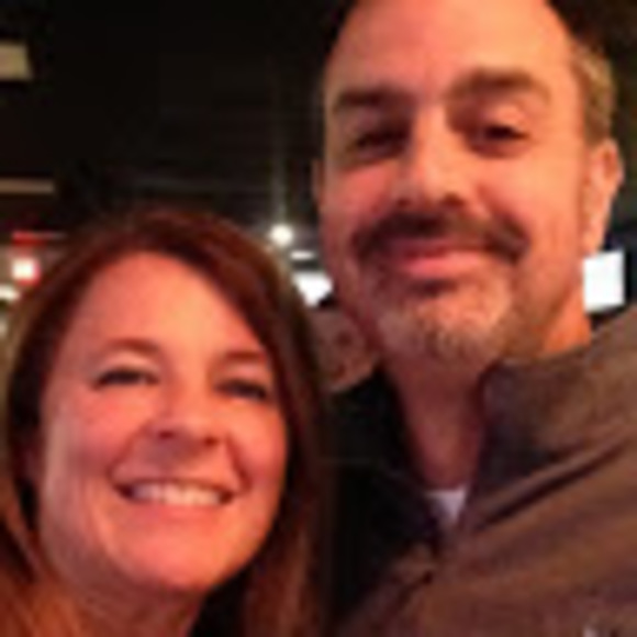 Profile Picture of Dave&heather Piperato (@dpipheat) on Poshmark