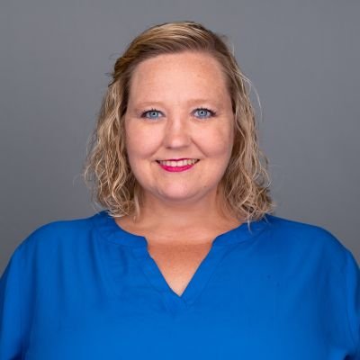 Profile Picture of April Plummer (@PlummerApril) on Twitter