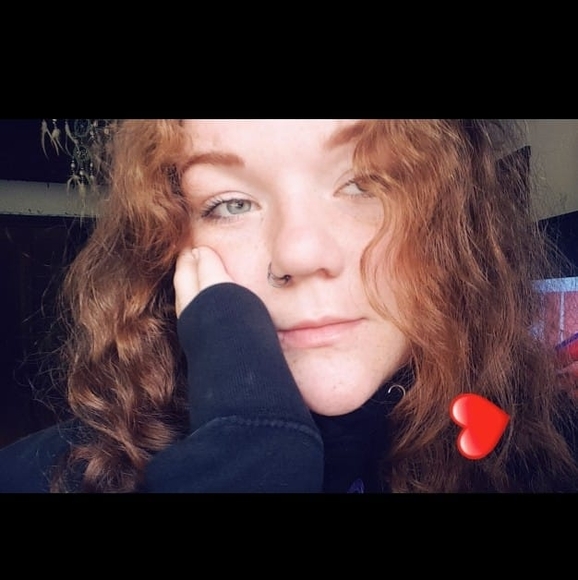 Profile Picture of Allison Mcmurran (@redhead860) on Poshmark