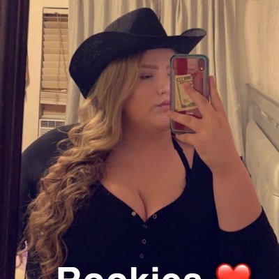 Lily - Twitter Profile Picture of Lily (@1717Shane) on Twitter