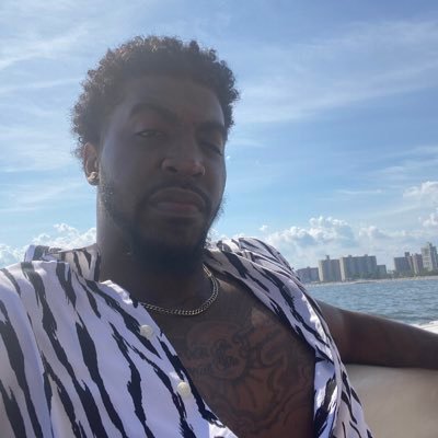 Profile Picture of Papi Miguel (@Mike_Love31) on Twitter
