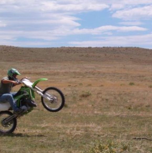 Profile Picture of James Stanley (@jamesstanley512) on Poshmark