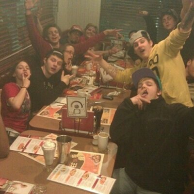 Profile Picture of Eric Flewelling (@erkkfleww) on Twitter