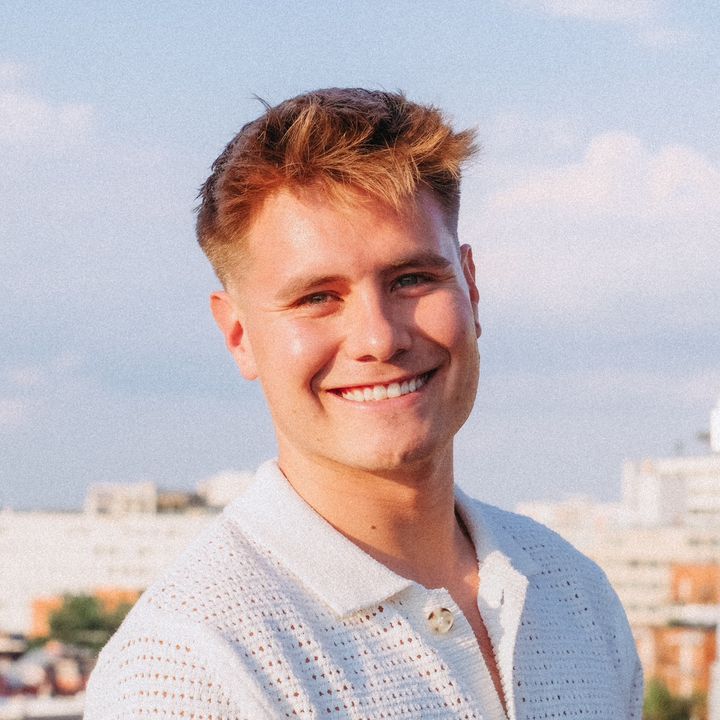 Profile Picture of Edgar Castillo (@eddgarcass) on Tiktok