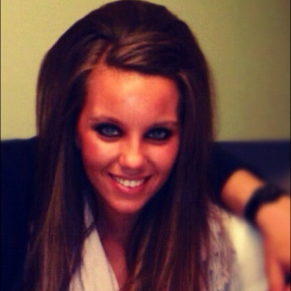 Profile Picture of Ashley Gusich (@ag416) on Poshmark