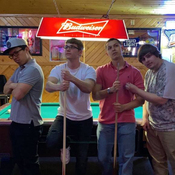 Profile Picture of Derek Wahl (@derekwahl) on Poshmark