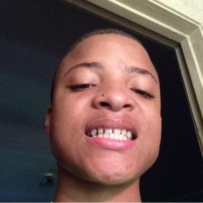 Profile Picture of Christian Holloway (@sharkboy292) on Twitter