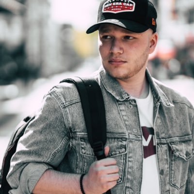 Profile Picture of JOHN RZEPKA (@jonnyislive_) on Twitter