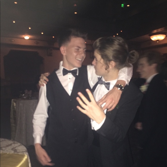 Profile Picture of Josh Mcglashan (@jjmcglashan) on Poshmark