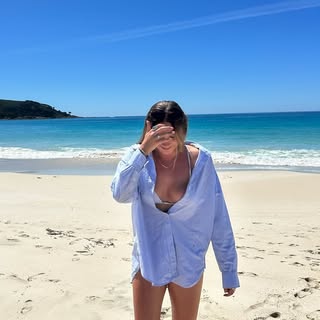 Profile Picture of ella (@ellabrett_) on Instagram