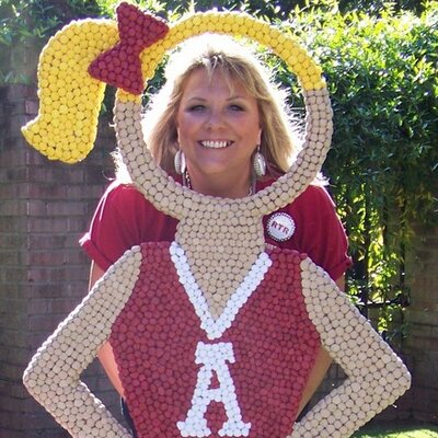 Profile Picture of Becky Pritchard (@bamabecky) on Twitter
