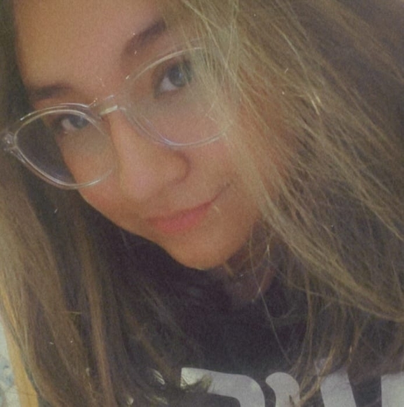 Profile Picture of Monica Priego (@monicap_10) on Poshmark