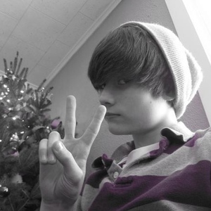 Profile Picture of Joe Gilbert (@bballerjoe0) on Myspace