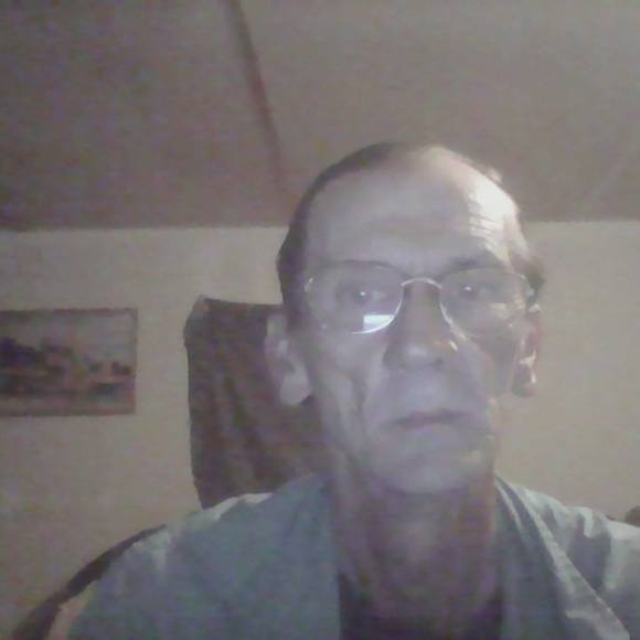 Profile Picture of Rick Faught (@chipper_dust) on Poshmark