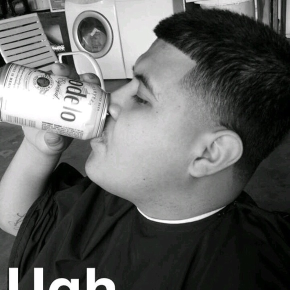 Profile Picture of Jessejesse Uraje (@jessefadesss12) on Poshmark