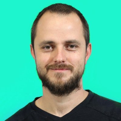 Profile Picture of David Kovalev (@davekova) on Twitter
