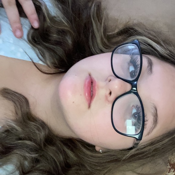 Profile Picture of Katrina Pitanillo (@kpitanillo) on Poshmark