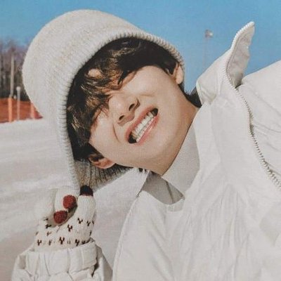 Profile Picture of Nan Khin Htay Myint (@NanKhinHtayMyi2) on Twitter