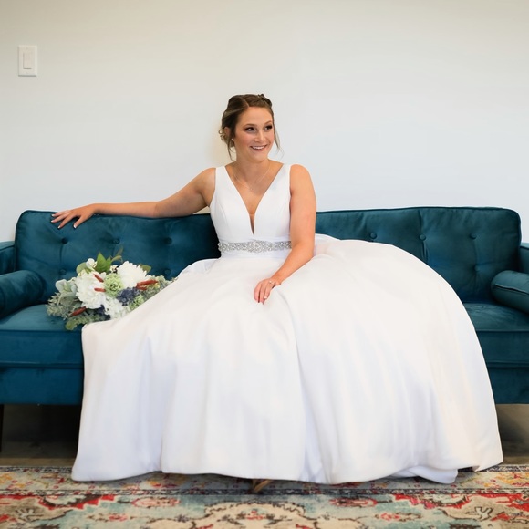 Profile Picture of Leah Spafford (@ldspafford) on Poshmark