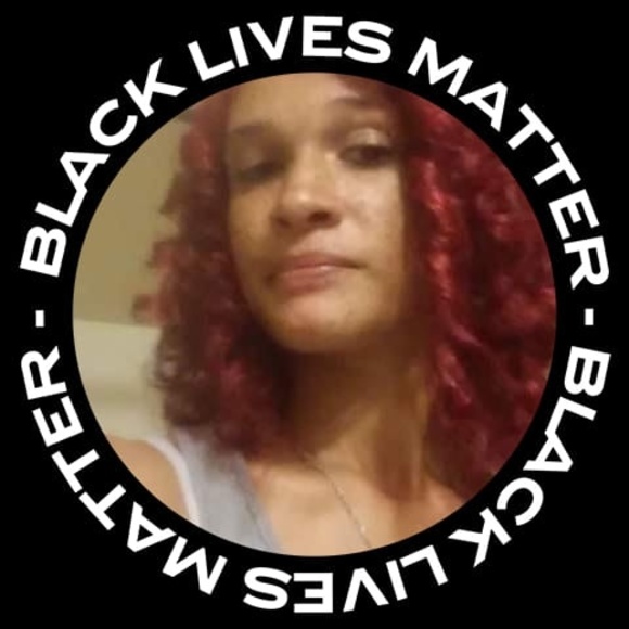 Profile Picture of Amanda Patterson (@apnfoolwop) on Poshmark