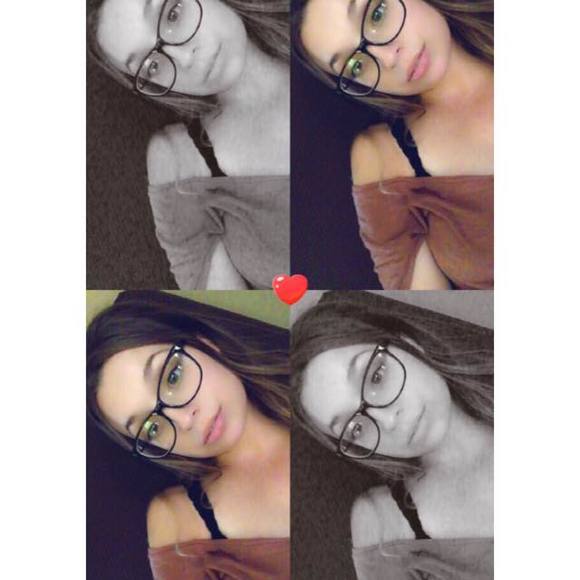 Profile Picture of Jennifer Yaneff (@jyaneff) on Poshmark