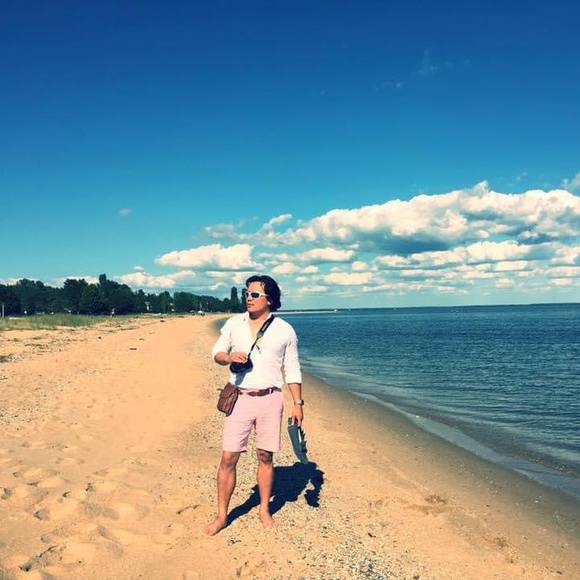 Profile Picture of Feng Liu (@michaelkhoi) on Poshmark