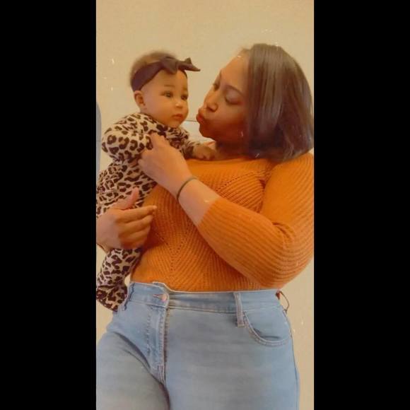 Profile Picture of Stefanie Jenkins (@stefaniecierra) on Poshmark