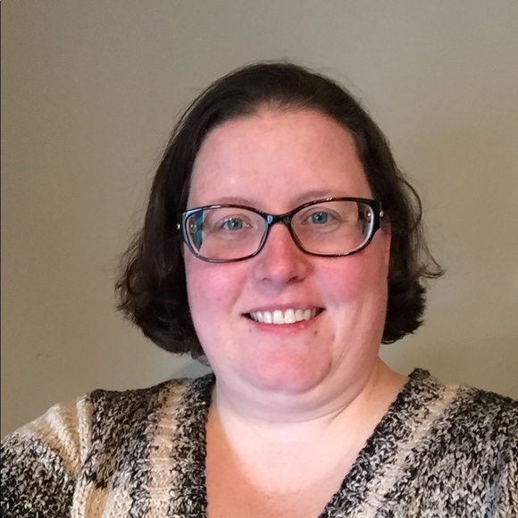 Profile Picture of Michelle Werkman (@werkmanm) on Poshmark