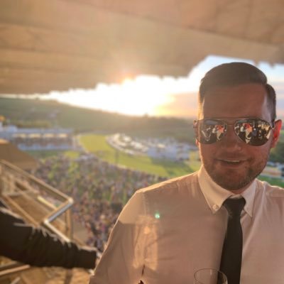 Profile Picture of Adam Wood (@WoodyTheGooner) on Twitter