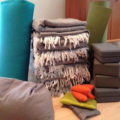 Profile Picture of Anne Wanda Tessier (@@annewandayoga) on Twitter