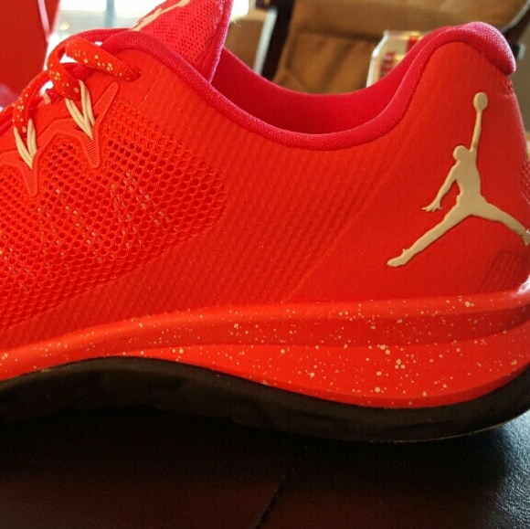 Profile Picture of Brian Schultz (@briangordon29) on Poshmark