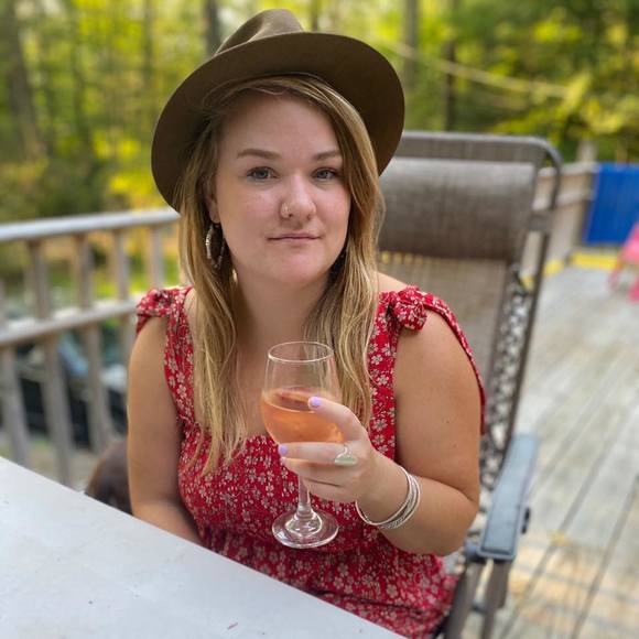 Profile Picture of Birgitta Johnson (@birgittaj) on Poshmark