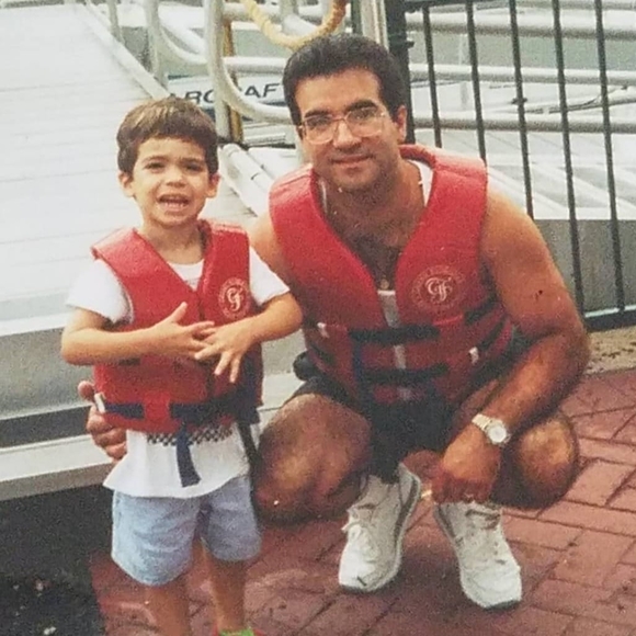 Profile Picture of Chris Cunha (@cunha0493) on Poshmark