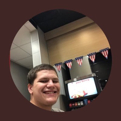 Profile Picture of Michael Strom (@gr8str0mboli) on Twitter