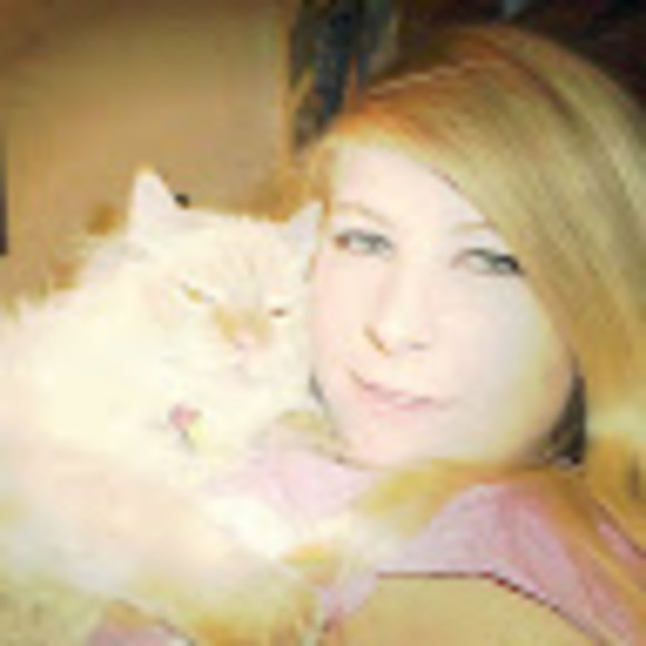 Profile Picture of Phylicia Tinnerman (@phyliciat) on Poshmark