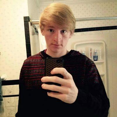 Profile Picture of Christopher Scalf (@chris_scalf97) on Twitter