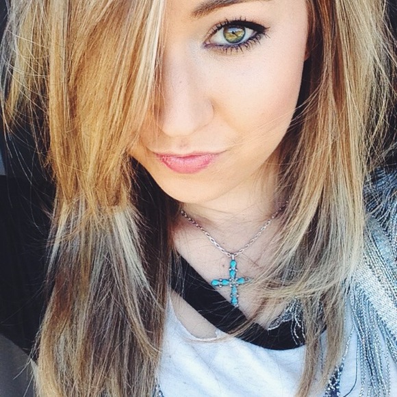 Profile Picture of Kate Eason (@easonkate) on Poshmark