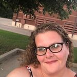 Profile Picture of Suzanne Canterbury Robinett (@suzyq880) on Instagram