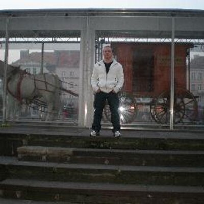 Profile Picture of Philip Morrell (@philniza) on Twitter