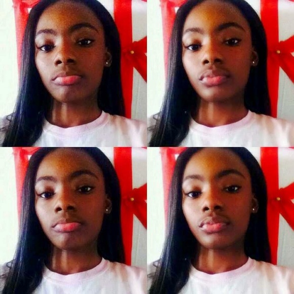 Profile Picture of Victoria Freeman (@vickieesecrets) on Poshmark