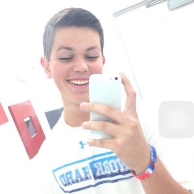 Profile Picture of Zach Tarr (@zach_tarr) on Twitter