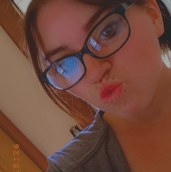 Profile Picture of Jennifer Prosenick (@zacklittlejohn) on Poshmark