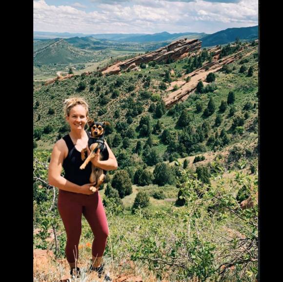 Profile Picture of Crystal Poppenga (@babilee7) on Poshmark