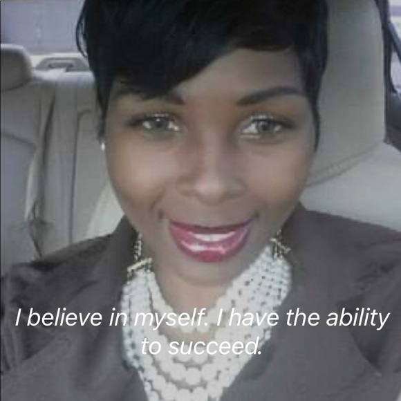 Profile Picture of Pamela Lester (@pamela_lester) on Poshmark