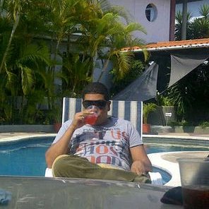 Profile Picture of Mitchell (@MitchMart12) on Twitter