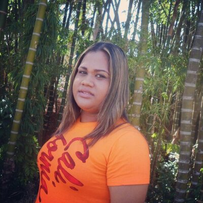 Profile Picture of Manda Bears (@@charles_mandy) on Twitter